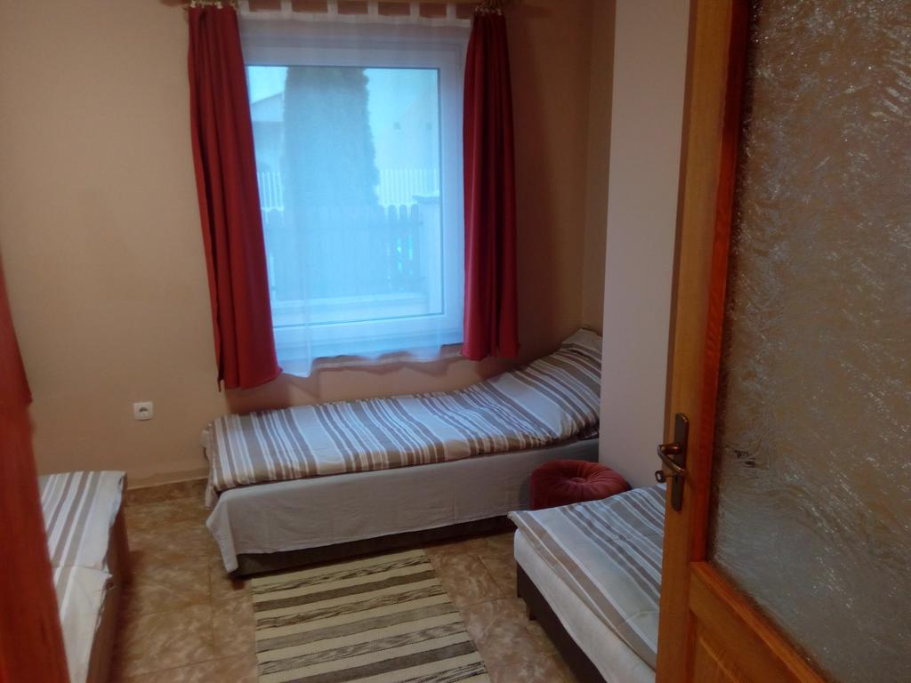 Eva Vendeghaz Guesthouse Hajdúszoboszló Exterior foto
