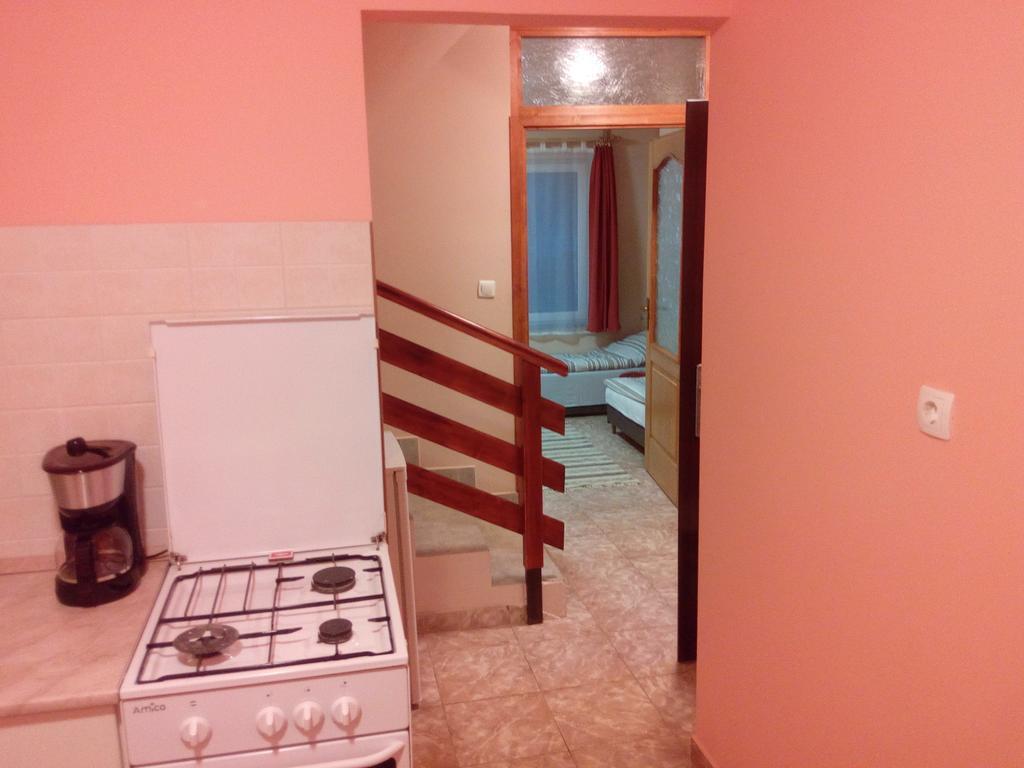 Eva Vendeghaz Guesthouse Hajdúszoboszló Exterior foto